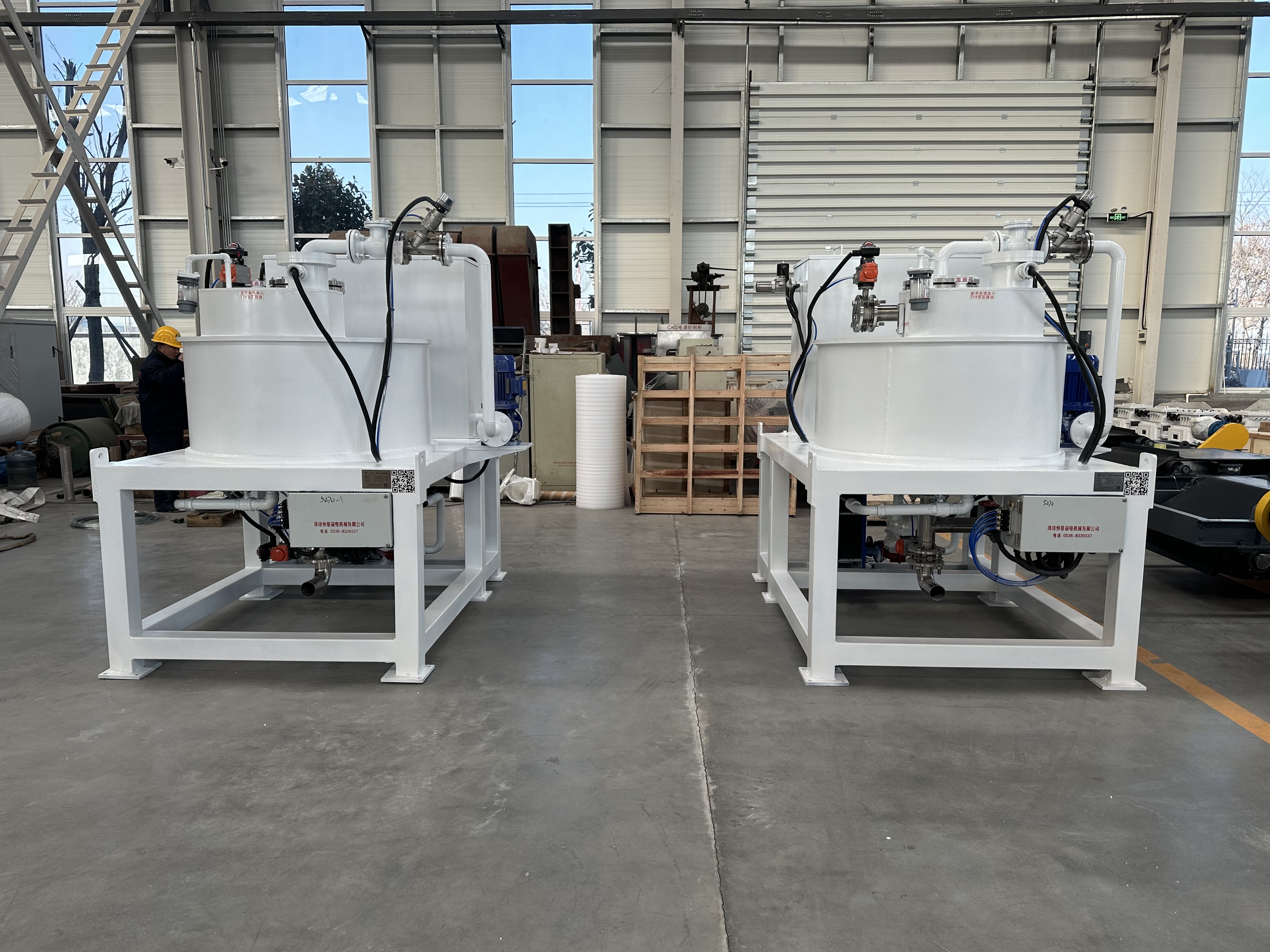 電磁濕式磁選機(jī) 電磁濕式磁選機(jī)